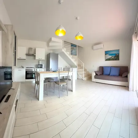 Acacia K&g House Nyaraló Viddalba